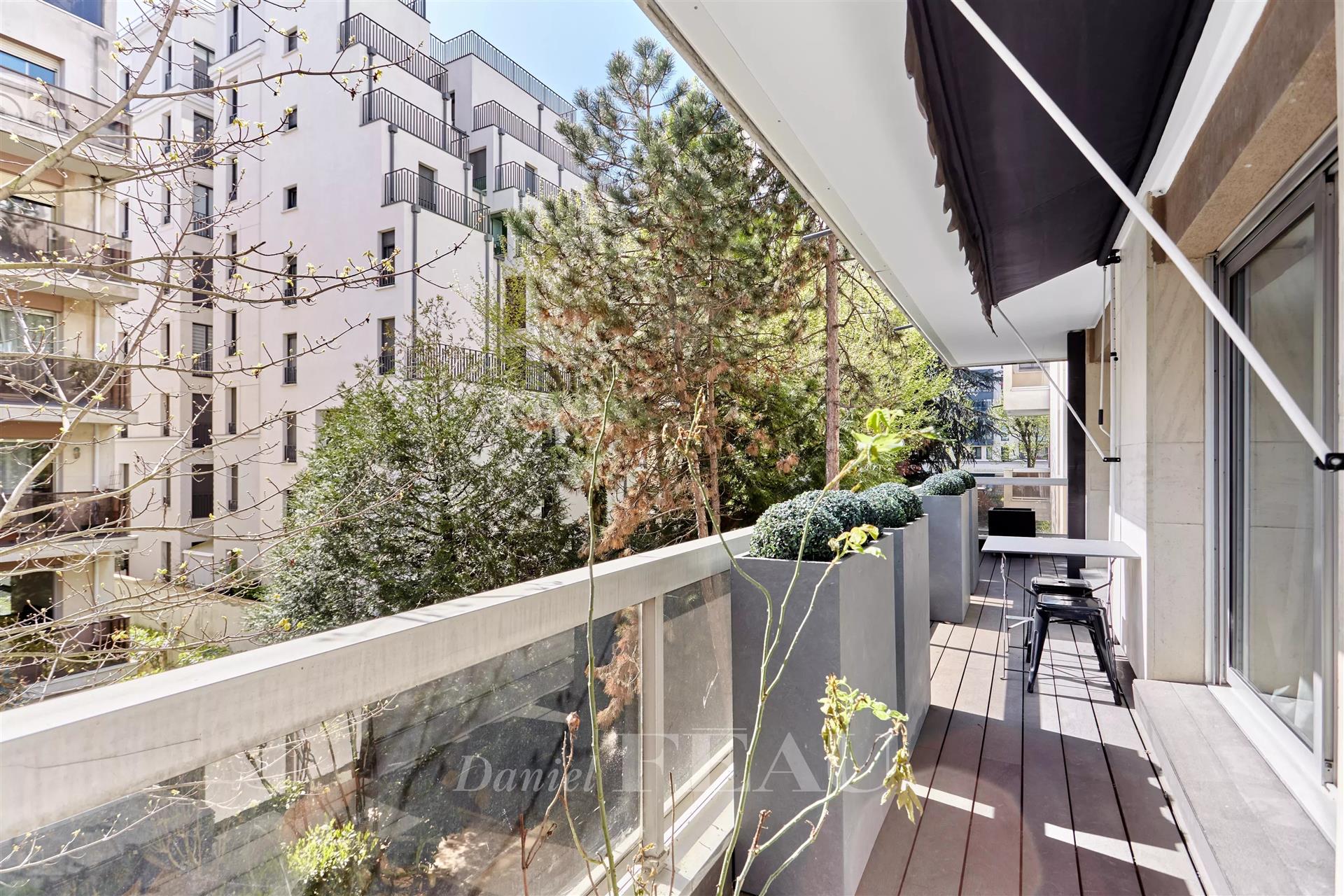 Neuilly-Sur-Seine - An ideal family apartment