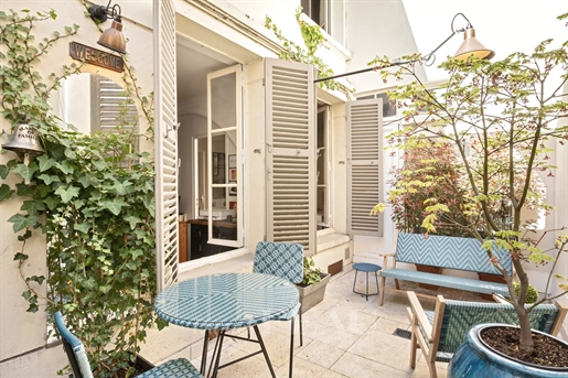 Neuilly-Sur-Seine - An ideal family home