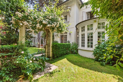 Neuilly-Sur-Seine - An exceptional property