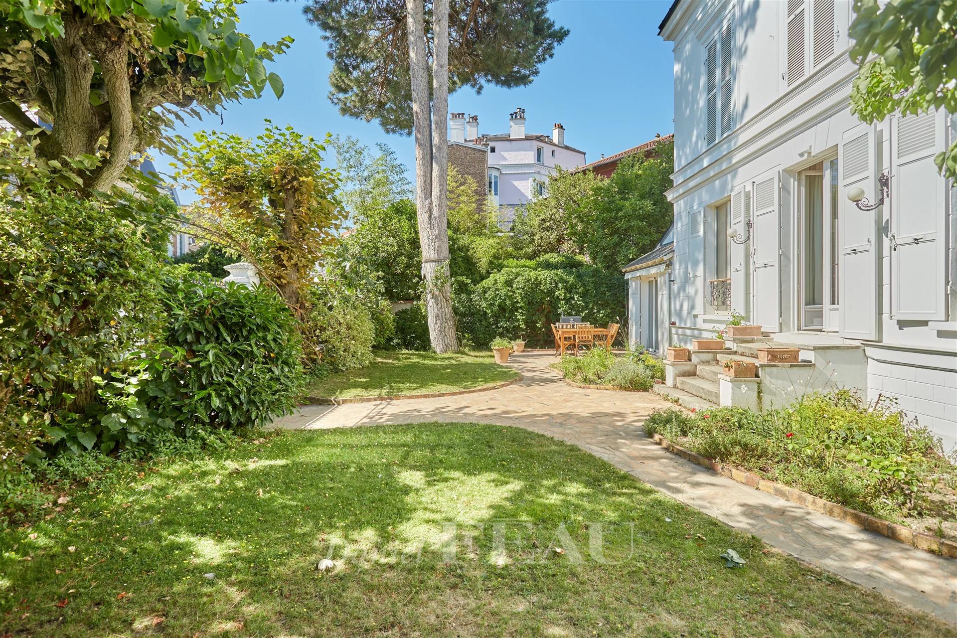 Cumpărare: Casă (92100)