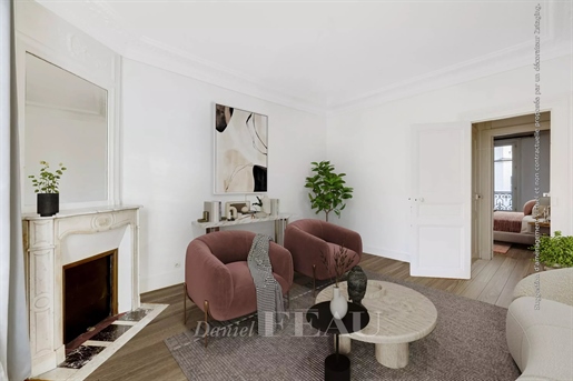 Issy les Moulineaux – A bright 2-bed apartment