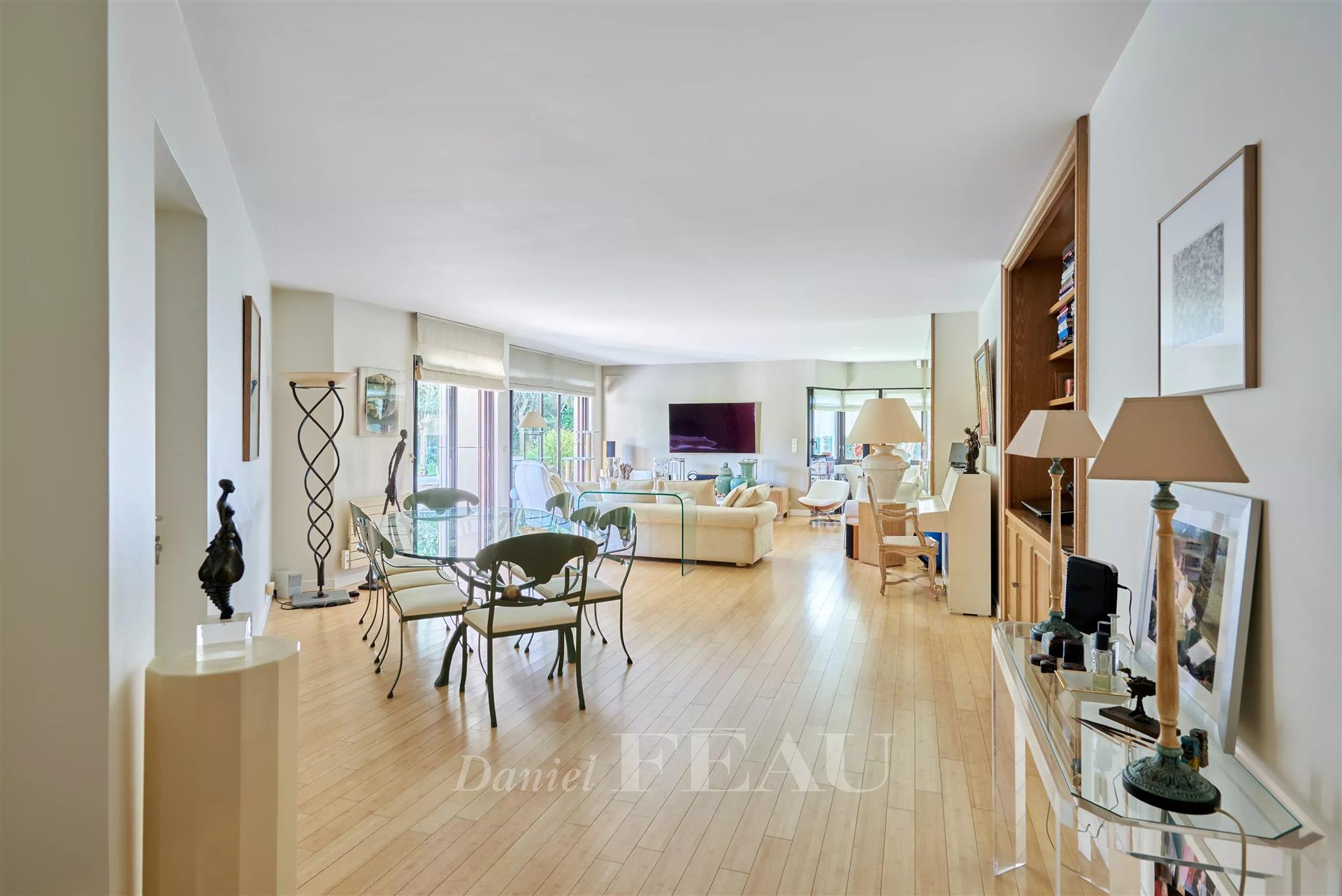 Cumpărare: Apartament (92100)