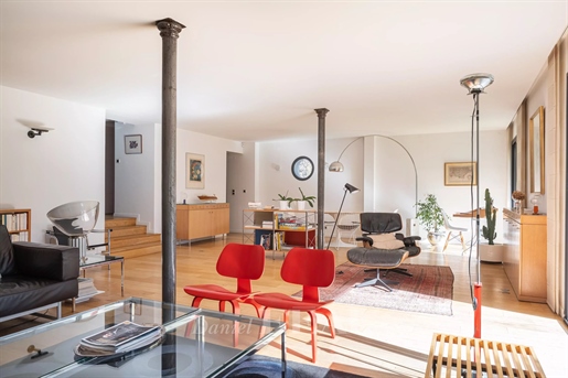 Suresnes - Mont Valérien - Maison moderne.