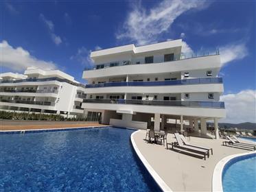 Luxury Apartment 3suites OceanView al 50mts from Sea in Ingleses Beach-Florianópolis-Brazil. 