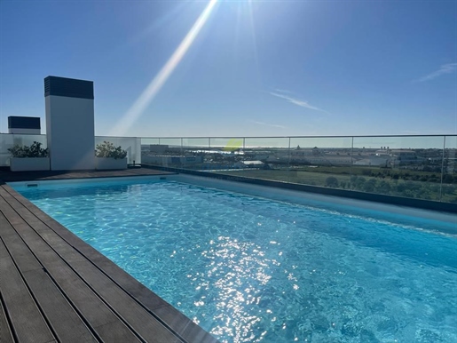 Apartment T2 Duplex private roof and swimming pool for sale in Faro