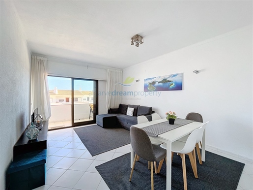 T2 with sea view and central location in Albufeira