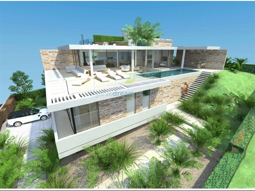 Elevated plot with project and sea view, Vale do Lobo