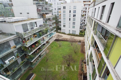 Boulogne-Billancourt - Ile Seguin - obale Seine