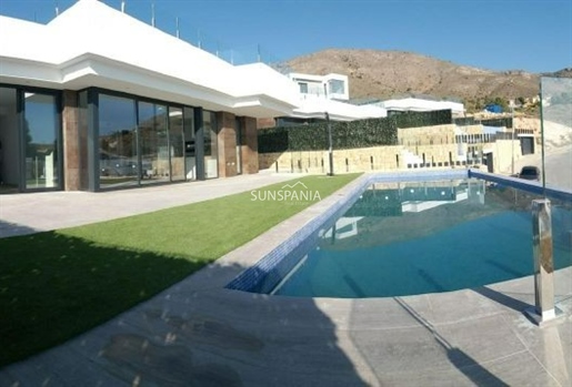 Outstanding Luxury villa with rental touristic license in Finestrat with sea view, Costa Blanca Nort