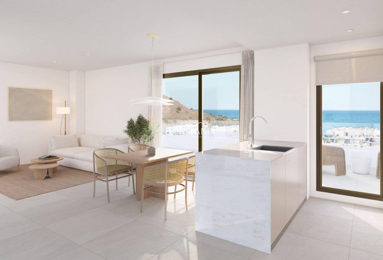 Purchase: Apartment (03570)