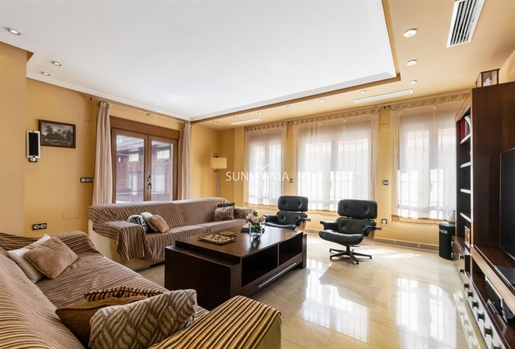 Purchase: House (03300)