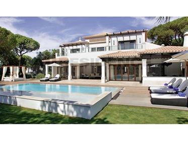 Villa V5 Luxury In Albufeira