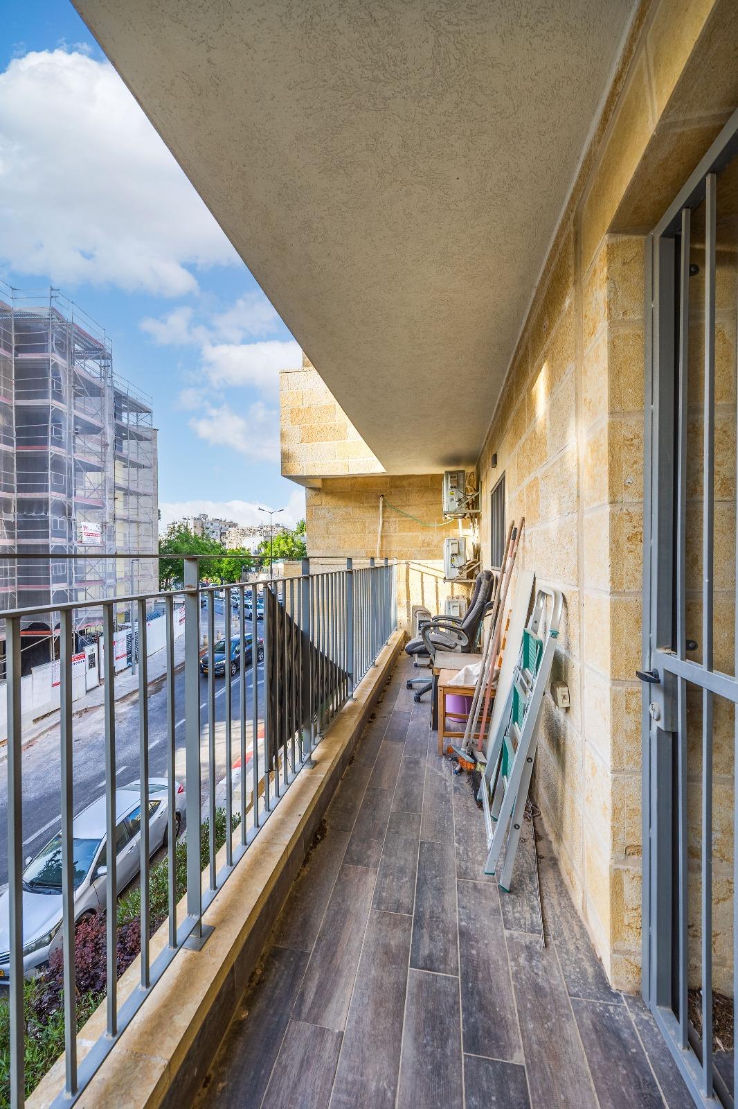 Beit Hakerem - 5 Rooms