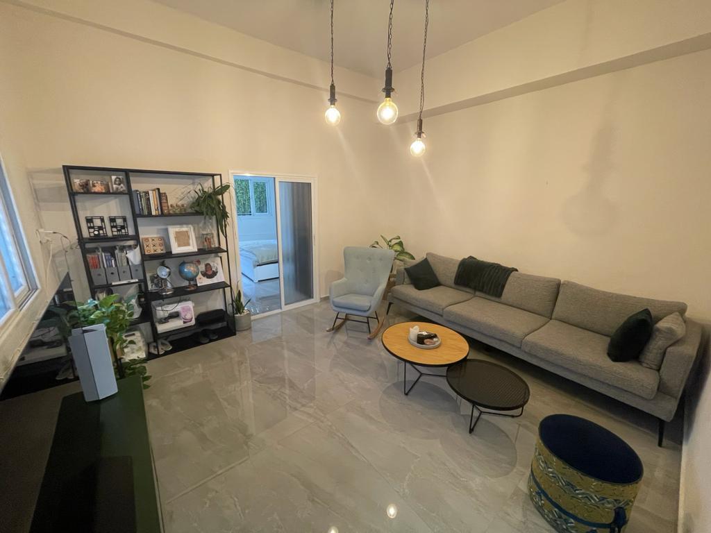 Neve Tzedek - Quiet Street - 2 Rooms
