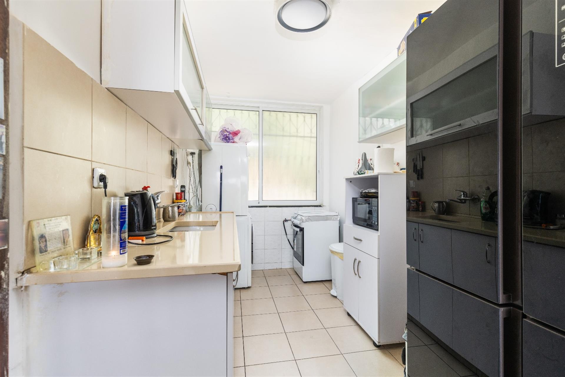 Kiryat Menachem - Pinouy Binouy Tama38