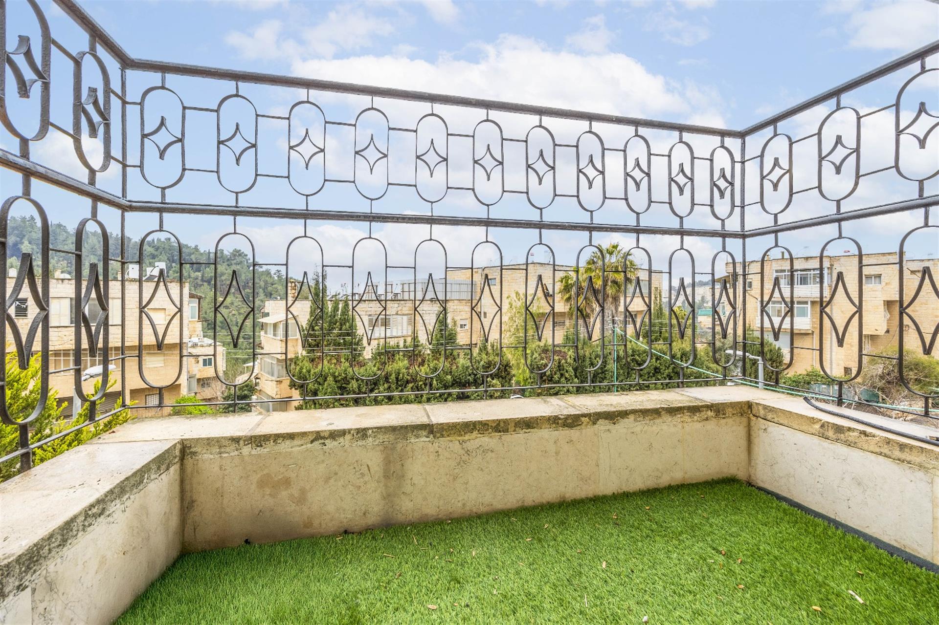 Beit Hakerem - Tama38 - 4 Rooms