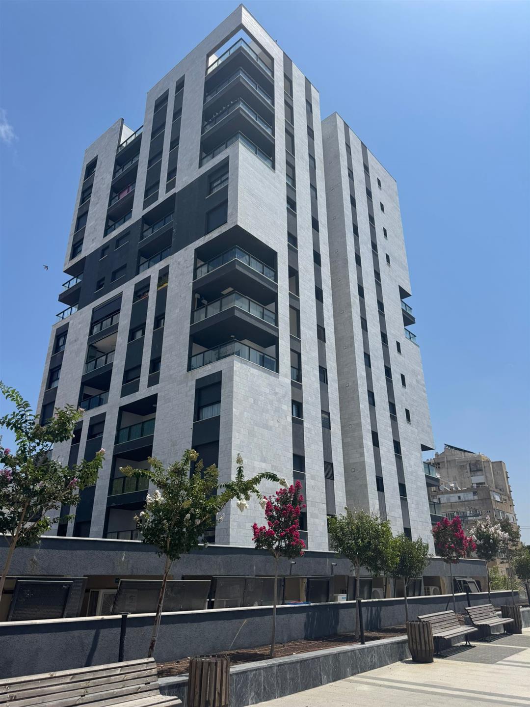 New Building - City Center
