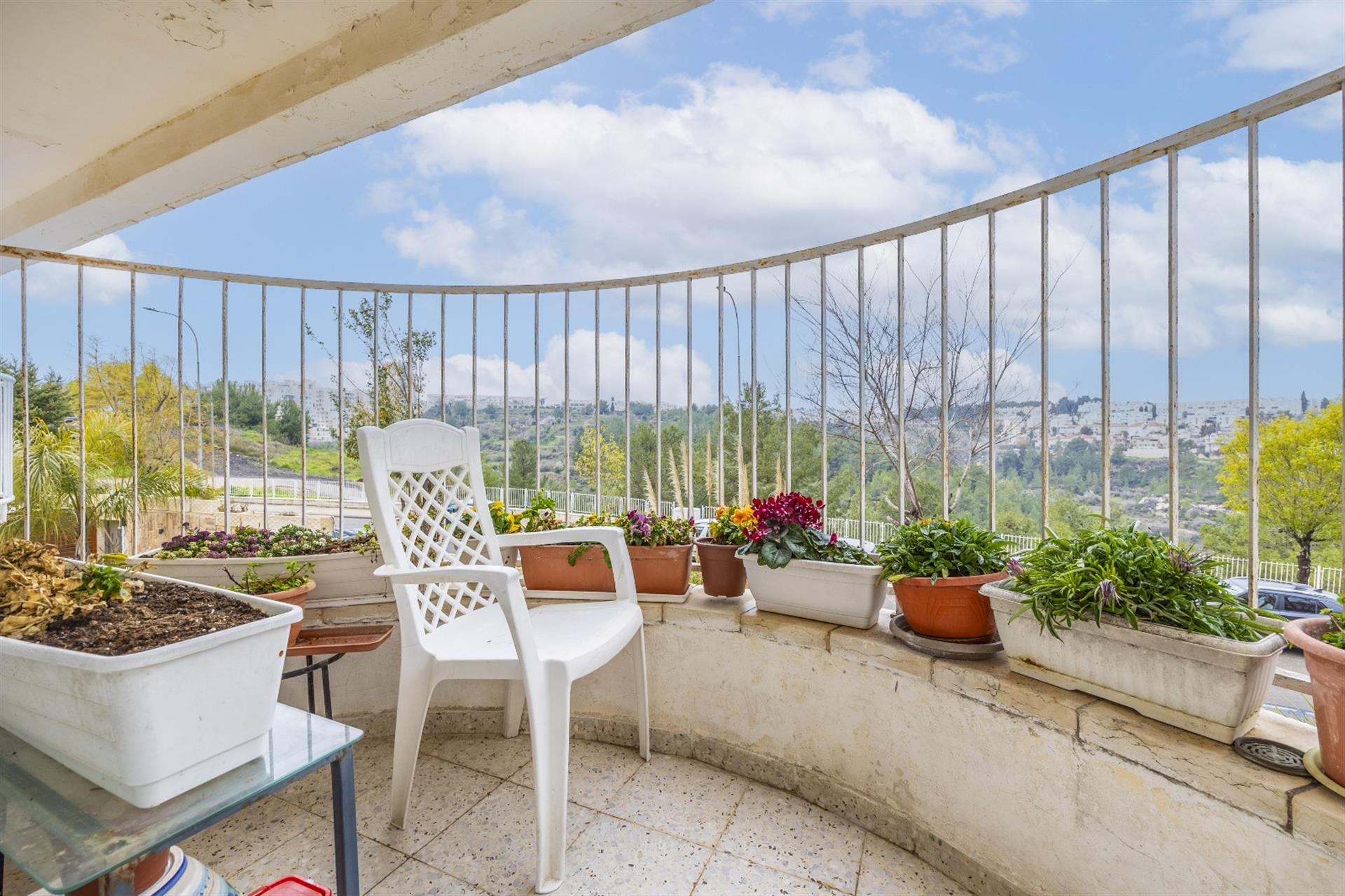 Givat Canada - Clear View