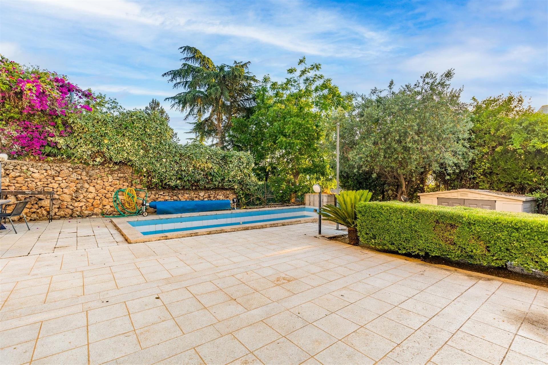 Cottage with swimming pool - Ramat Motsa