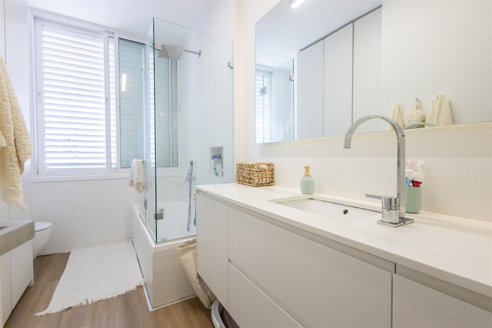Nice 3 Rooms in Nahalat Yitshak