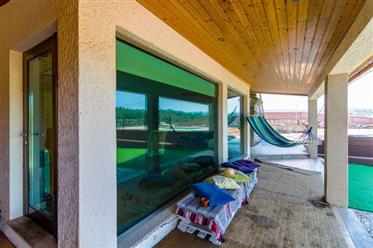 4 bedroom villa for sale in Gouveia