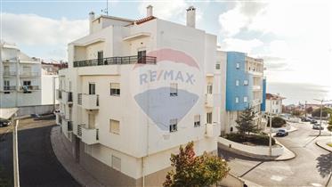 3 bedroom apartment for sale in Areal