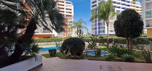 Investment - Modern 3 bedroom apartments for sale in Portimão