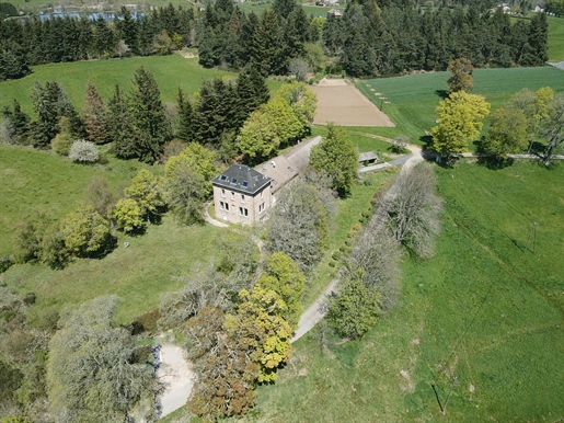 Charming 17th C. Property - 12 Bedrooms - 7800 M2 Of Land - 1 Hour From The Rhône Valley-Hotel-Altit