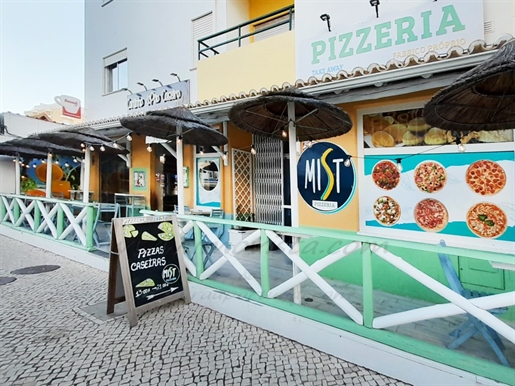 Pasteleria e Pizzeria, Terraço, Parking Praia 300 m