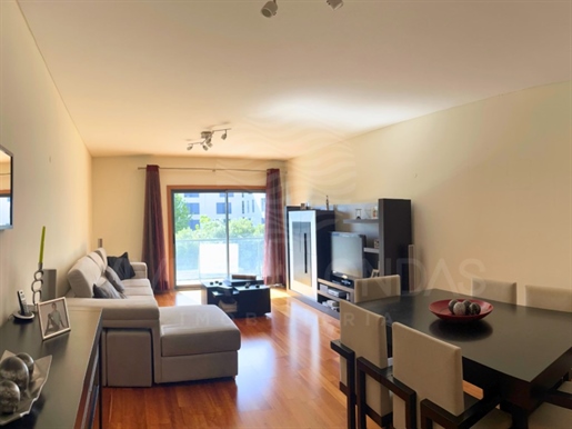3 bedroom flat in private condominium | balcony and car park | Quinta da Trindade, Seixal
