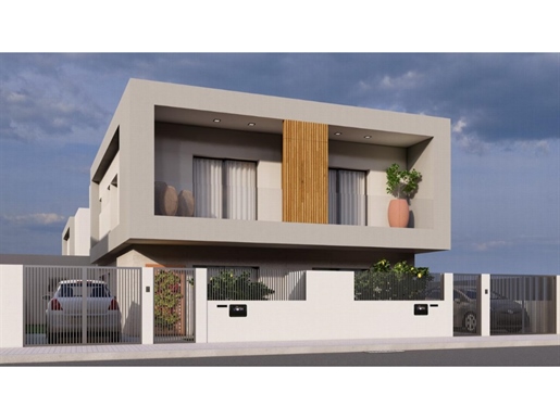 House 3 Bedrooms Duplex Sale Seixal