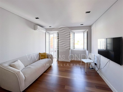 Offer Of The Deed - Magnificent T1 In Príncipe Real, Lisbon