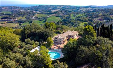 Luxury 19th Cent. Villa On The Hills Of Pesaro, Le Marche