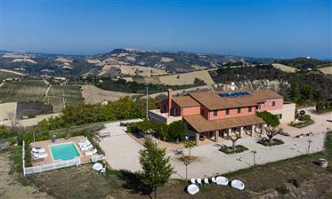 Eco-Friendly Farmhouse With Outstanding Views, Le Marche