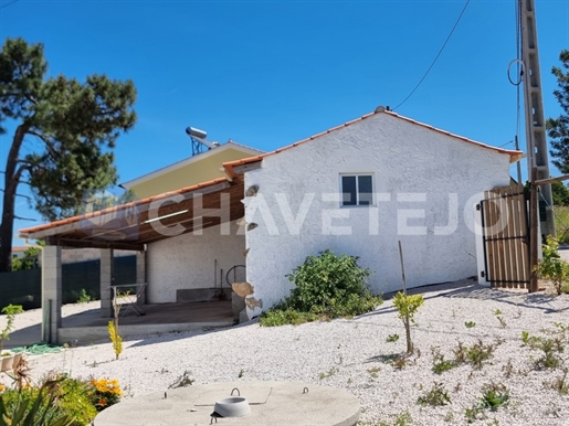 Beautiful 3-bedroom cottage with separate annex for sale on outskirts of Tomar central Portugal