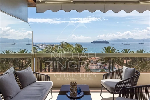 Cannes Croisette - 3-Zimmerwohnung komplett renoviert mit Panorama-Meerblick