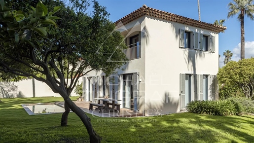Villa on the west side, just a stone's throw from Ondes Beach
