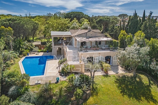 Exclusivité - Magnifique villa provençale à Saint-Tropez