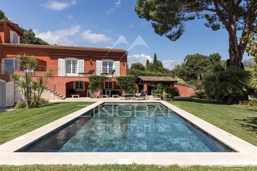 5 minutes from Mougins - Charming Provençal country house