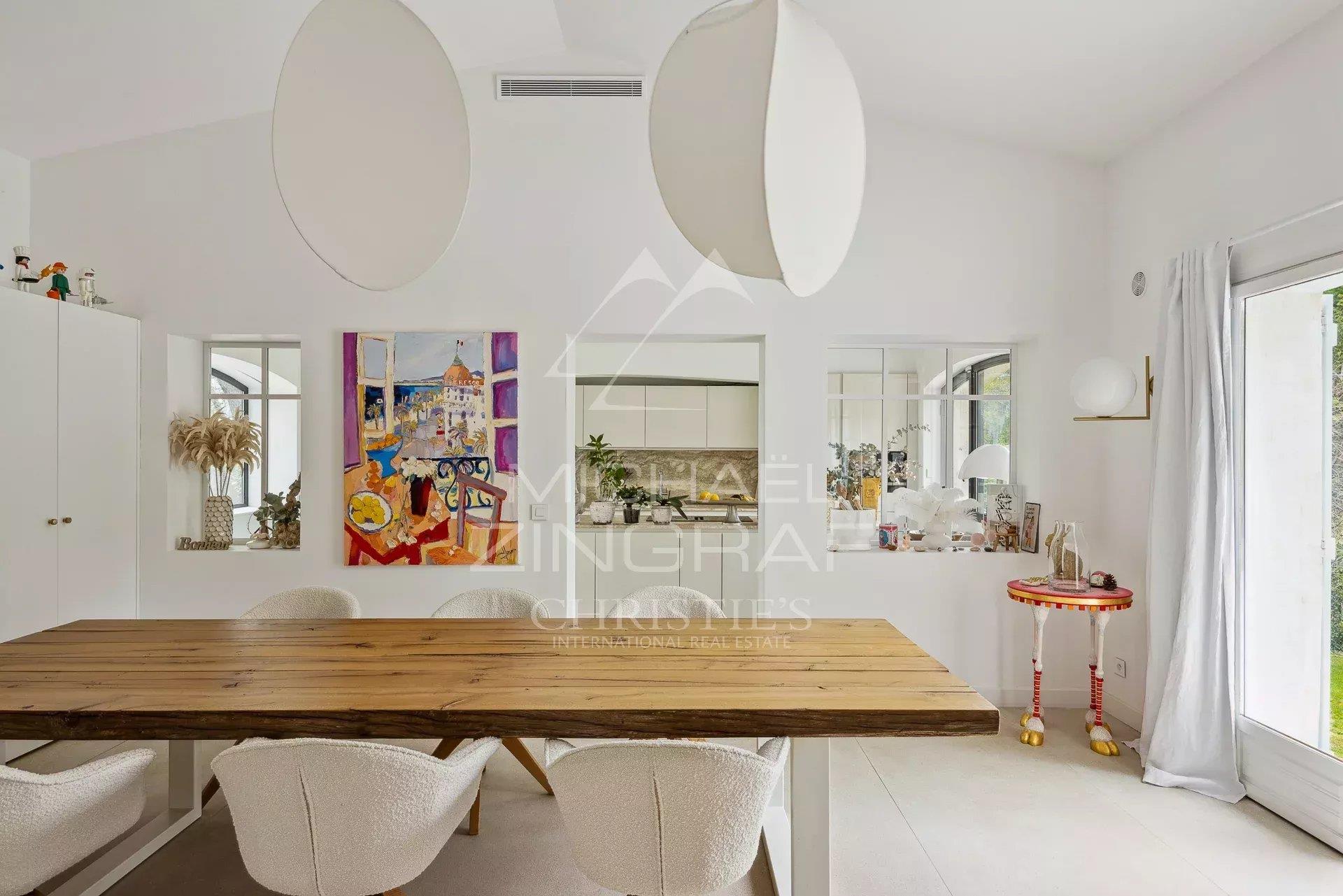 Valbonne village - Family Estate