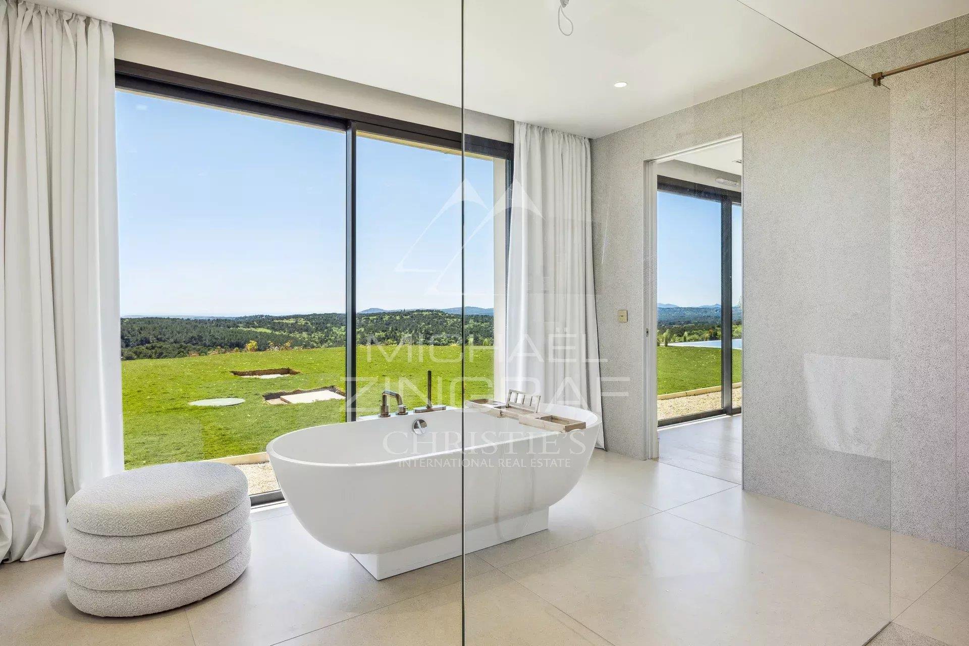 Ultimate Prestige with Timeless Sea Views