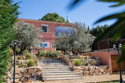 Isle-Sur-La-Sorgue - Beautiful contemporary neo-Provençal villa