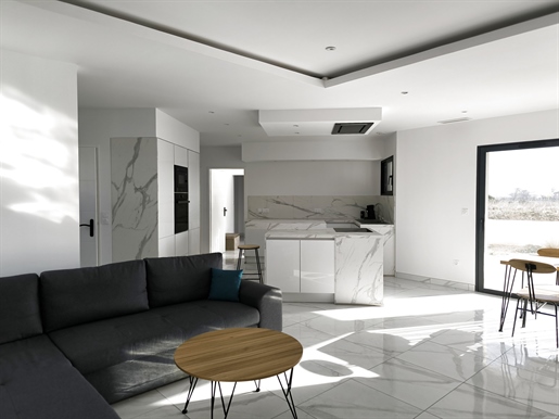 Superb Contemporary Villa 2023 Claira