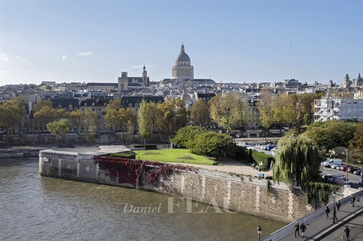 Paris 4º Distrito – Um apartamento de 2/3 camas com uma vista excepcional