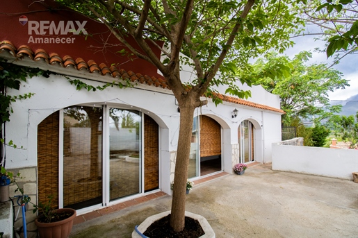Independent House for Sale in Orba (Alicante) with Spectacular Mountain Views
