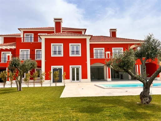 Imposing new villa with swimming pool just at 5 minutes of the beach