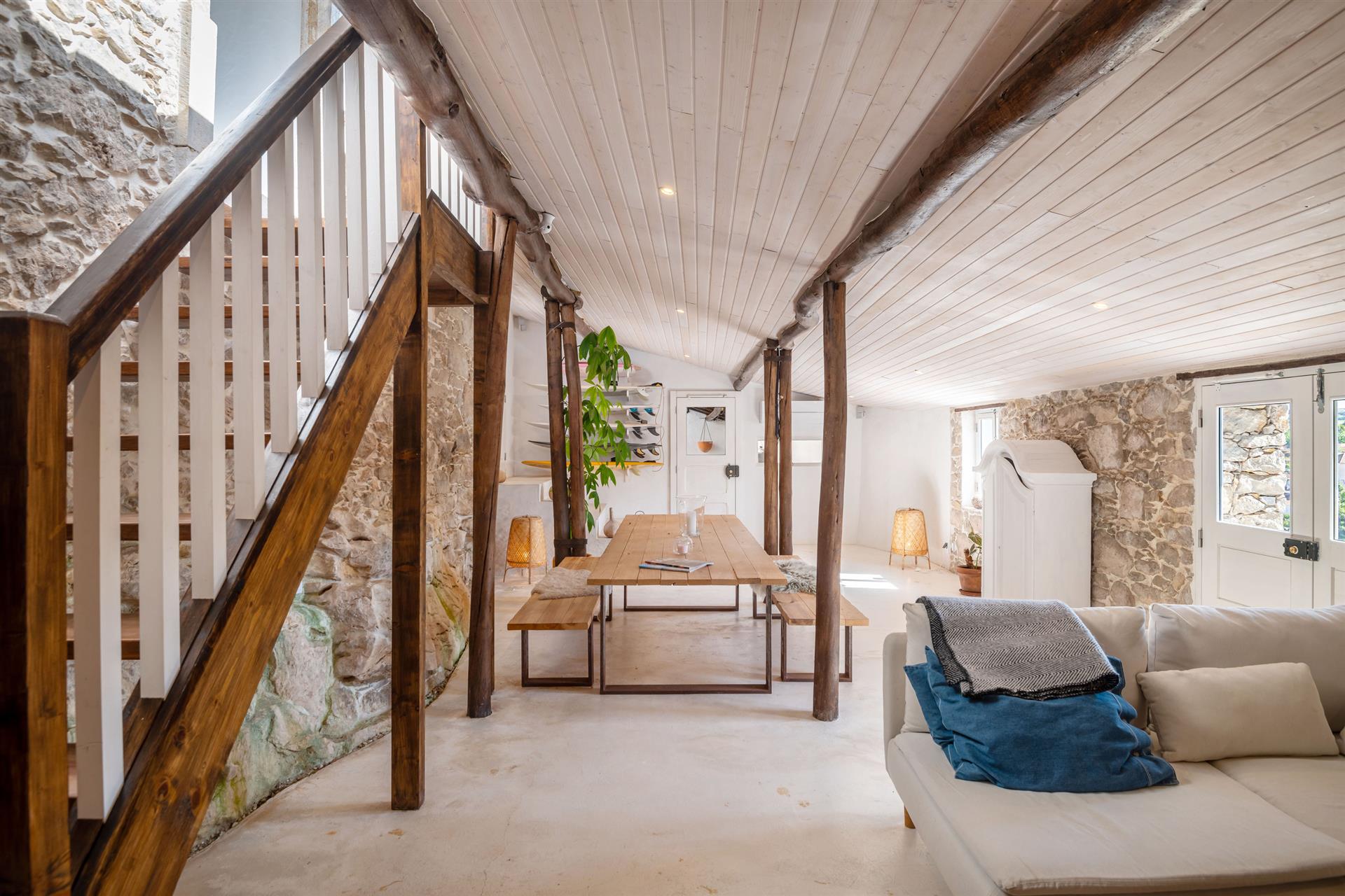 Country Villa Retreat in Historic Reguengo Grande: Nature's Embrace!