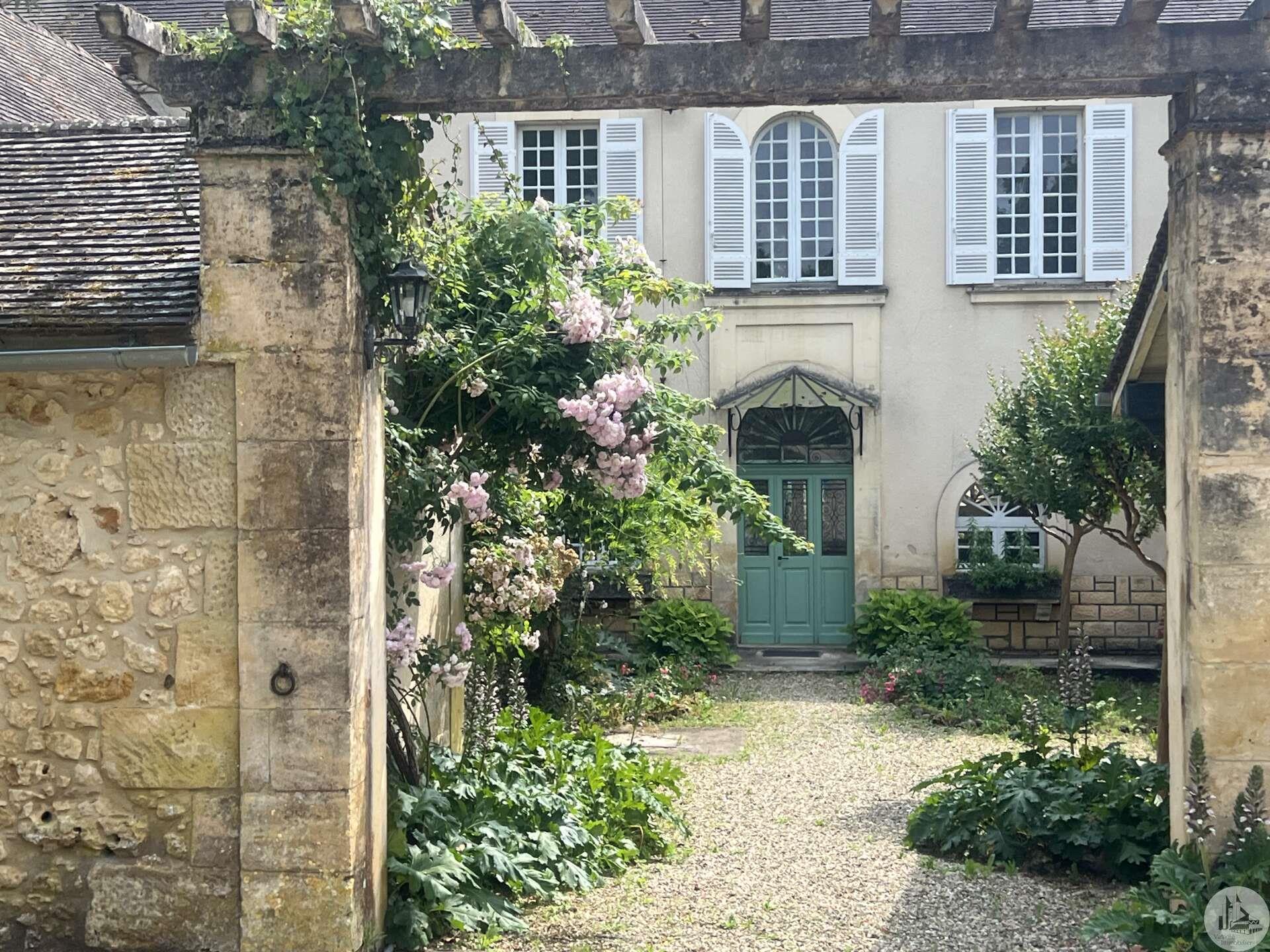 Historical demeure- Old convent - Bergerac