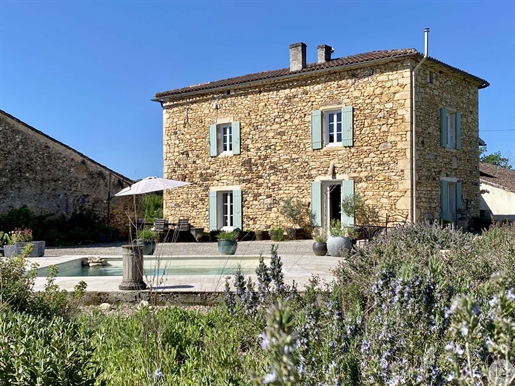 Gorgeous setting - Stone house. Monflanquin
