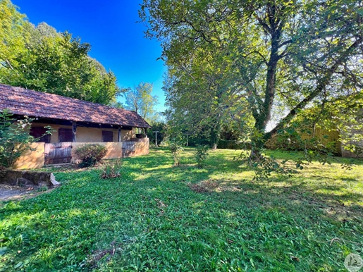 Maison de village sur 1522m² de terrain